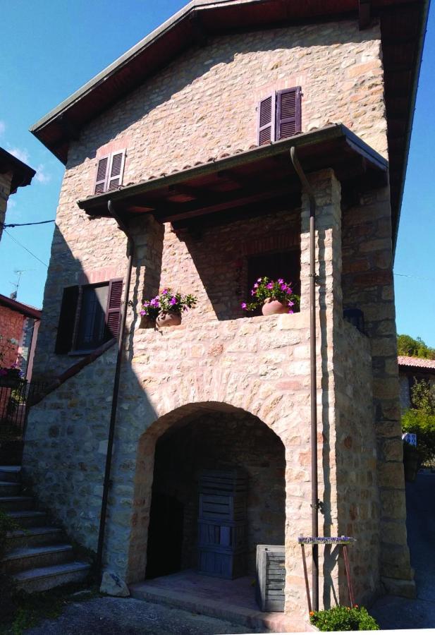 La Pomella Villa Ponte Nizza ภายนอก รูปภาพ