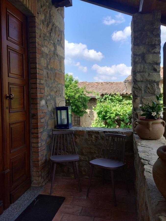 La Pomella Villa Ponte Nizza ภายนอก รูปภาพ